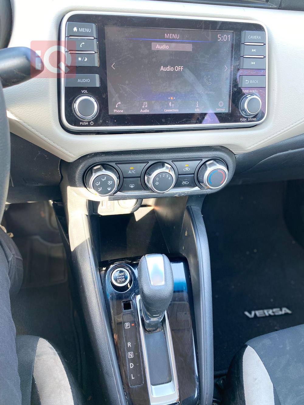 Nissan Versa